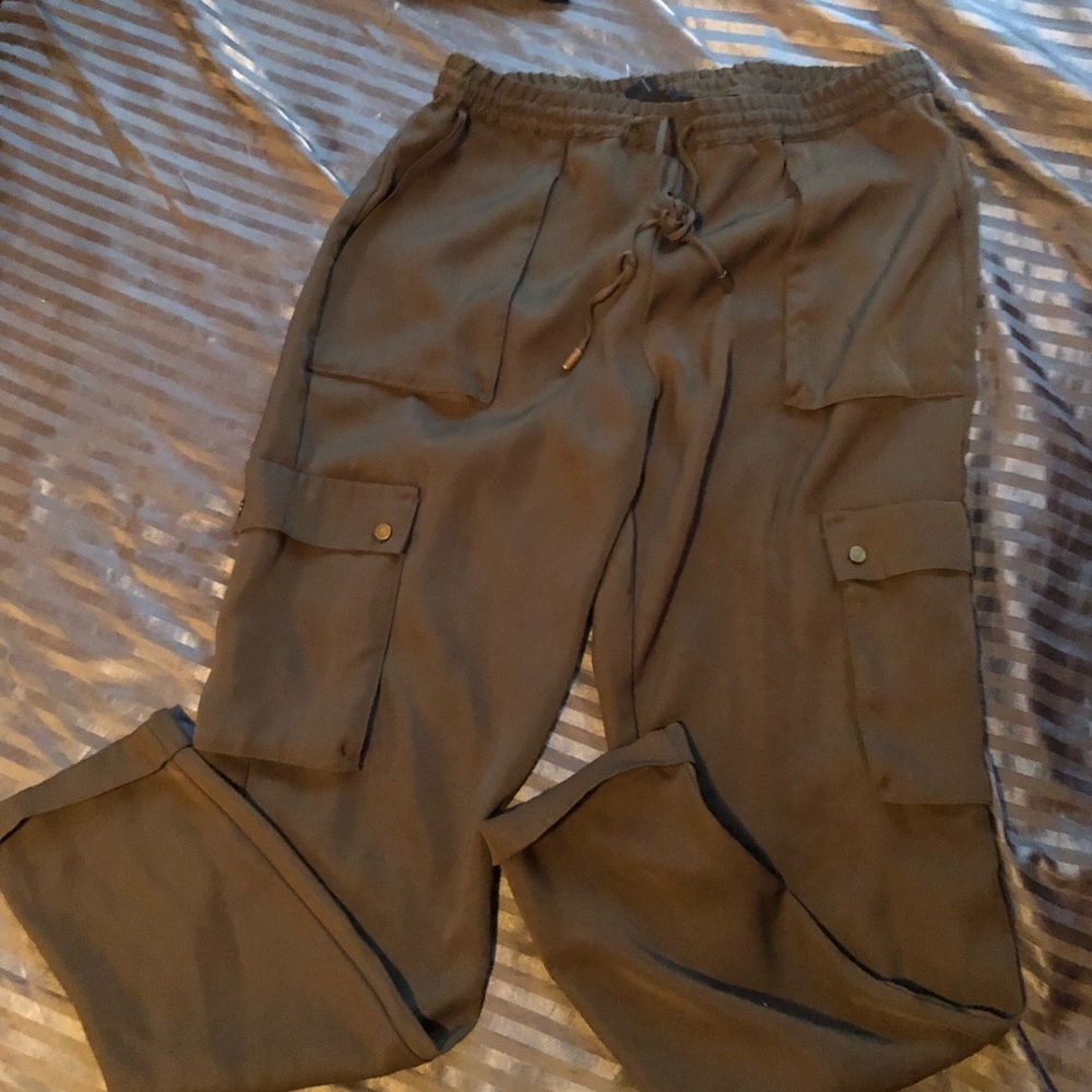 Cargo trousers